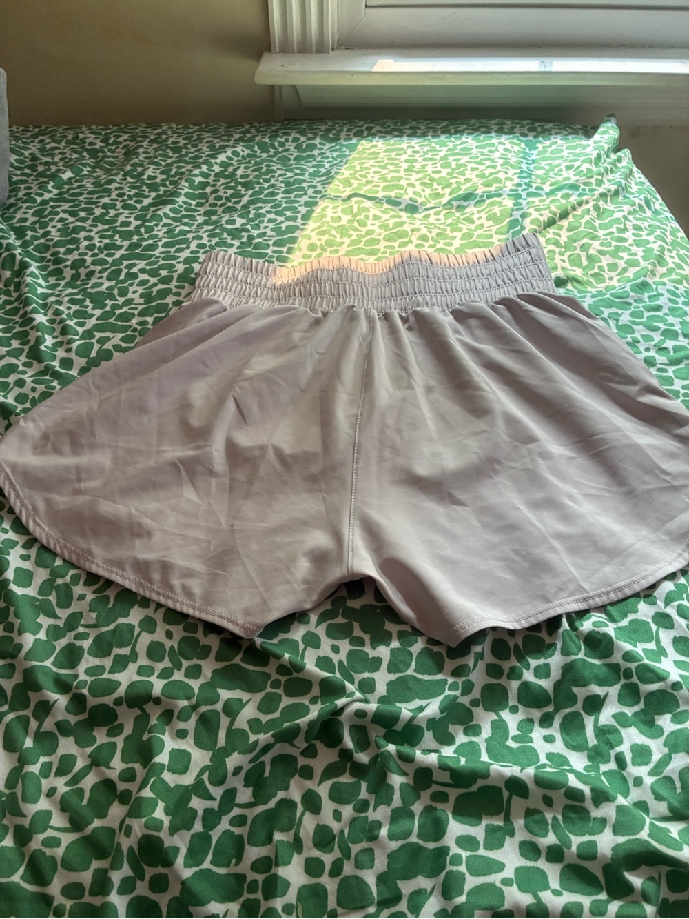 Nike Women's Light Gray Elastic Waist Athletic Shorts